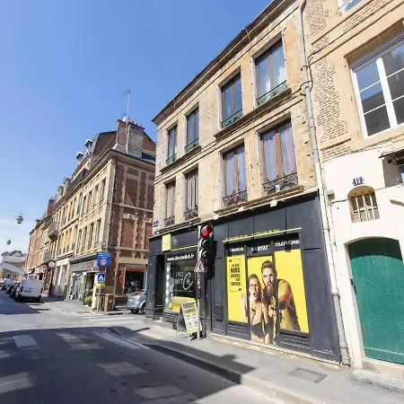 Ideal Apartment In Charleville M Zi Res With Shared Terrace 아파트